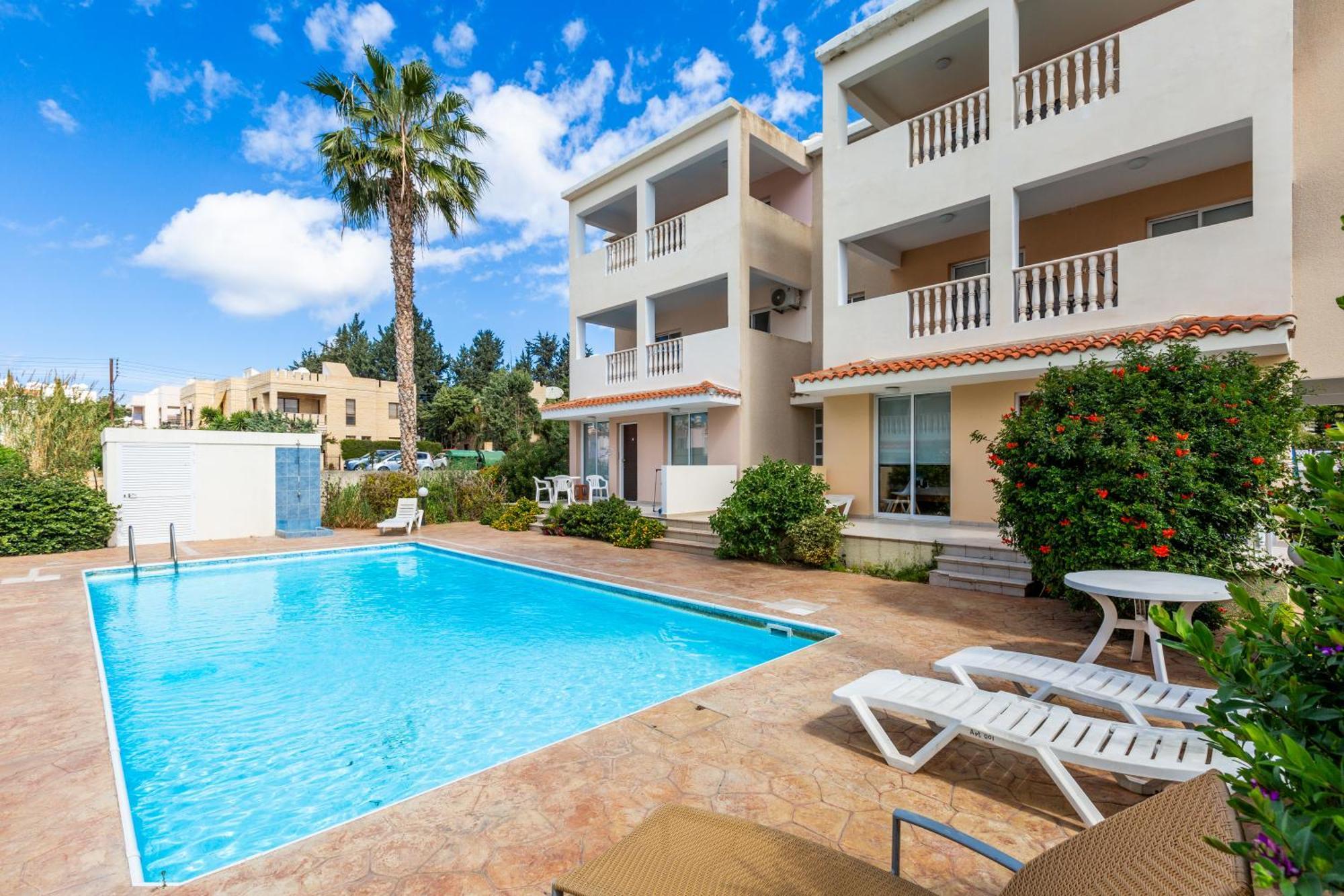 Beautiful 2 Bed Apartment In Paphos Cyprus מראה חיצוני תמונה