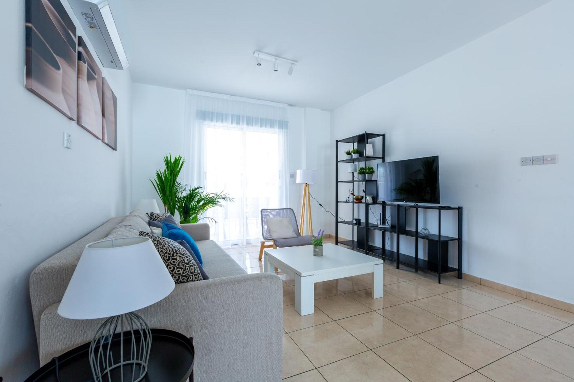 Beautiful 2 Bed Apartment In Paphos Cyprus מראה חיצוני תמונה