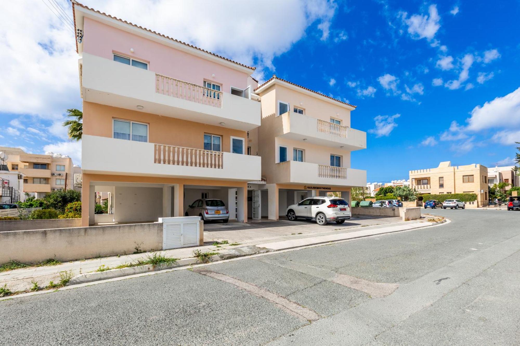 Beautiful 2 Bed Apartment In Paphos Cyprus מראה חיצוני תמונה