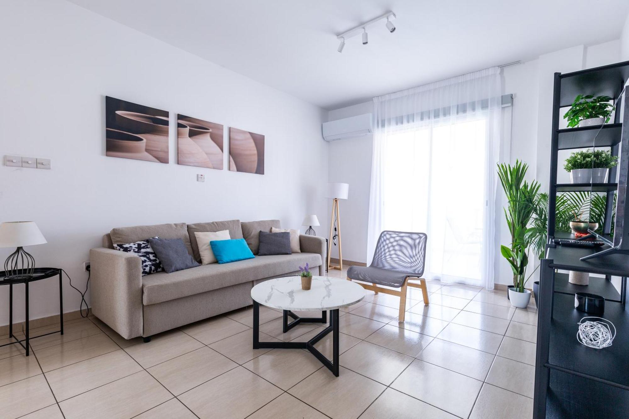 Beautiful 2 Bed Apartment In Paphos Cyprus מראה חיצוני תמונה