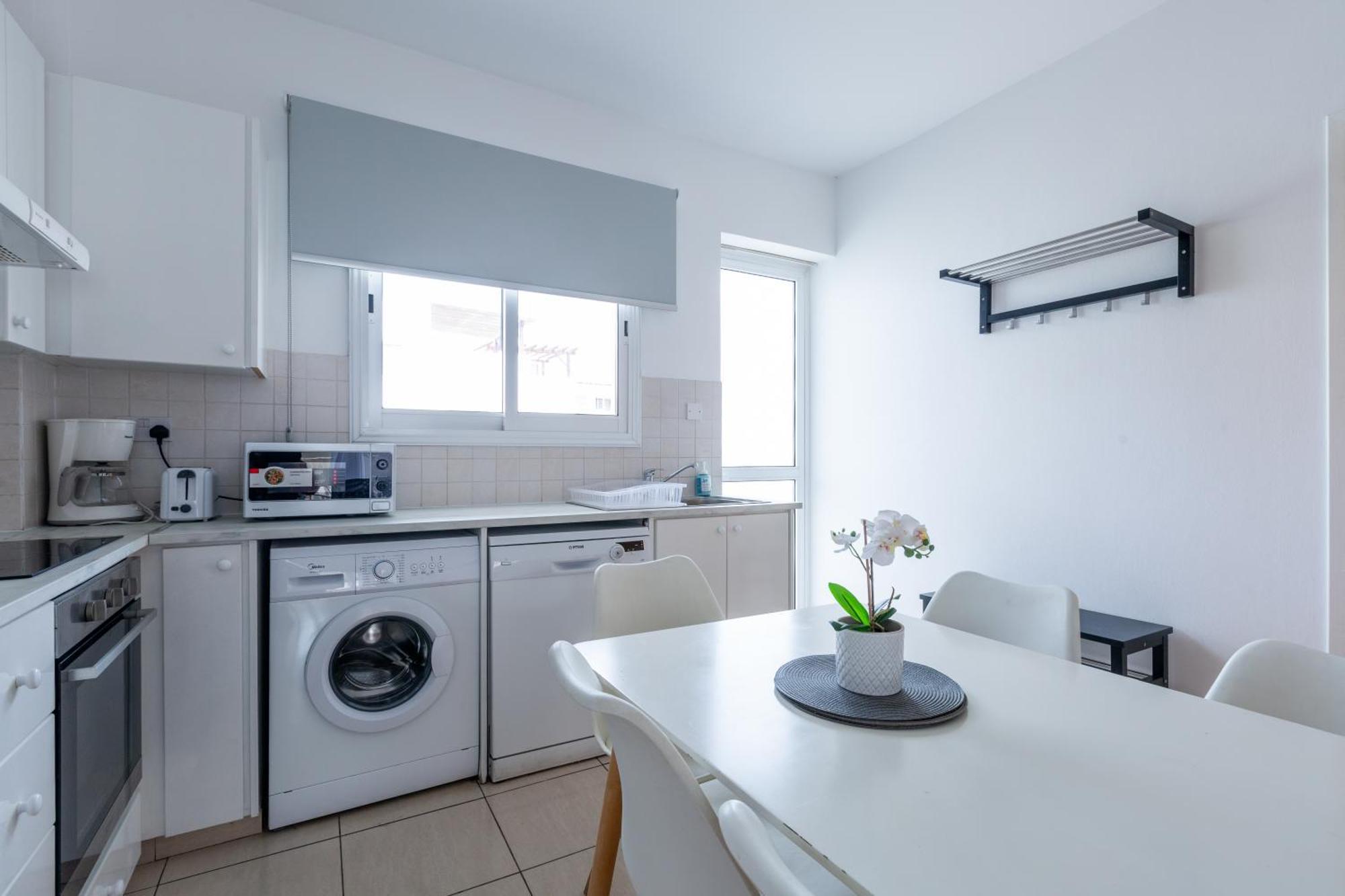 Beautiful 2 Bed Apartment In Paphos Cyprus מראה חיצוני תמונה