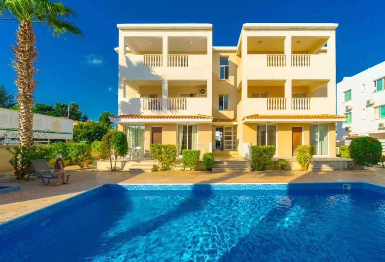 Beautiful 2 Bed Apartment In Paphos Cyprus מראה חיצוני תמונה